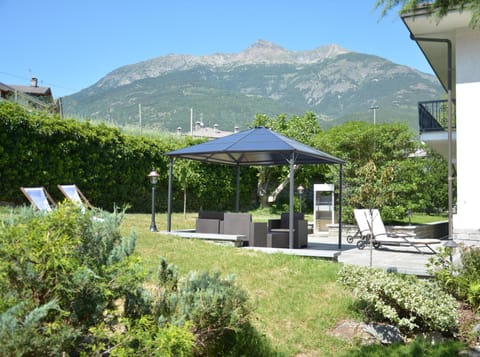 Sunshine-bnb Bed and Breakfast in Aosta