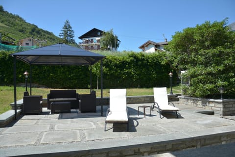 Sunshine-bnb Bed and Breakfast in Aosta