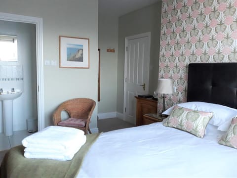 Breakers Bed and Breakfast Bed and Breakfast in Eastbourne
