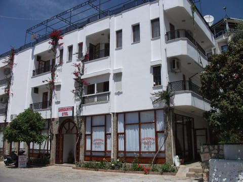 Sardunya Otel ARKA BİNA Hôtel in Kas