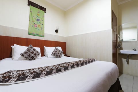 58 Guesthouse Tangerang Bed and Breakfast in South Jakarta City