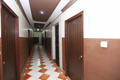 OYO Hotel Shri Krishna Junction. Hôtel in Agra
