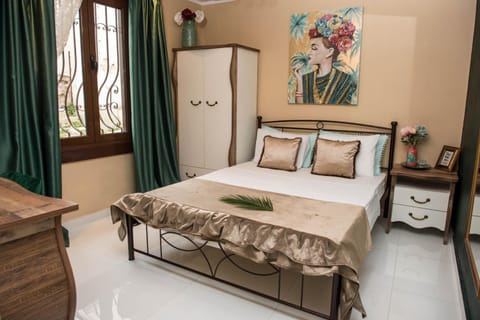 Katerina 2 Bedroom Luxury House Condo in Zakynthos