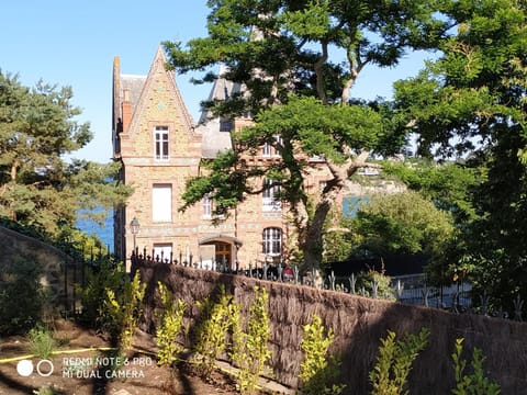 Property building, Garden view