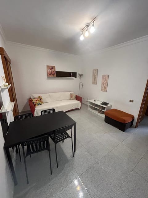 Apartamento céntrico y luminoso ALCARAVANERAS Apartment in Las Palmas de Gran Canaria