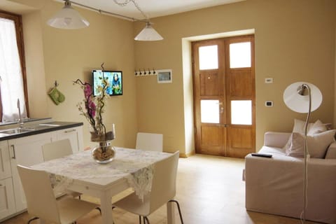 La Piccola Oasi Toscana Condo in Bagni di Lucca