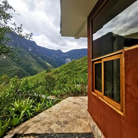 Natural landscape, View (from property/room), Garden view, Mountain view, locker