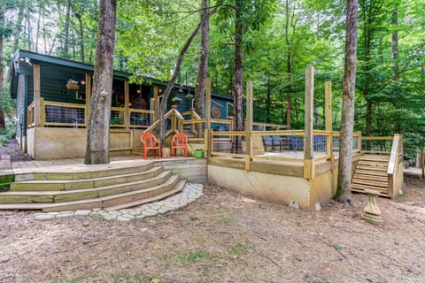 Coffee Creek Cabin House in White County