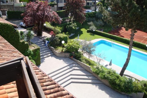 Garden view, Pool view