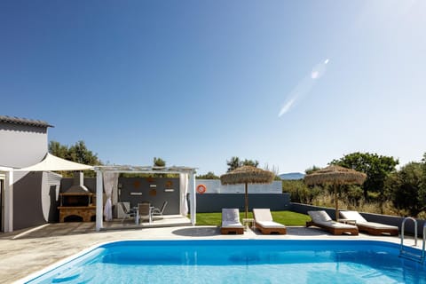 Gramvella Resort Villa in Crete