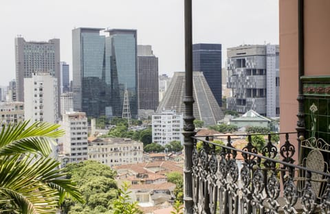 View (from property/room), City view