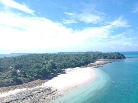 Nearby landmark, Day, Natural landscape, Beach, Sea view