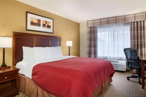 Country Inn & Suites by Radisson, Kalamazoo, MI Hotel in Portage