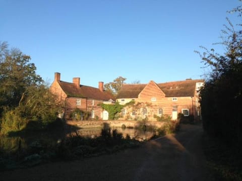 Property building, Nearby landmark