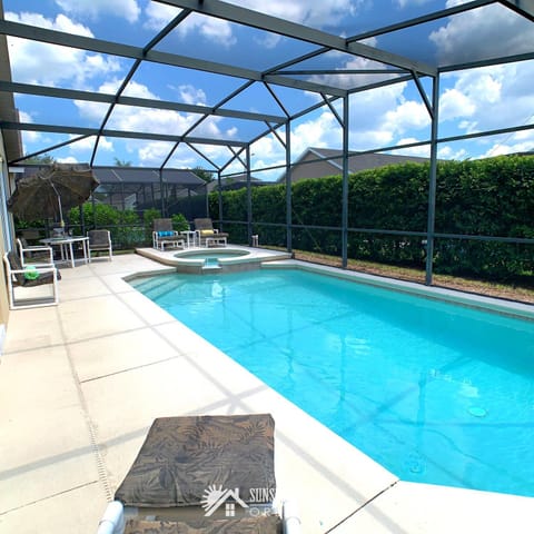 Affordable Luxury Home Near Walt Disney World - Sunshine Villa at Glenbrook Resort, Orlando, Florida Casa in Four Corners