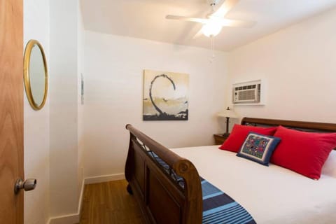 Lambert family beach apartments - unit 1 Condominio in Fort Lauderdale