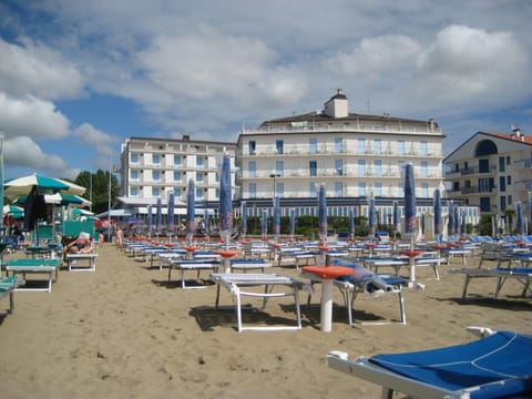 Property building, Day, Beach