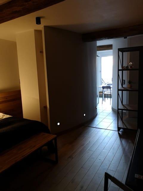 Ardenne BnB gîte urbain avec terrasse Apartment in Wallonia, Belgium