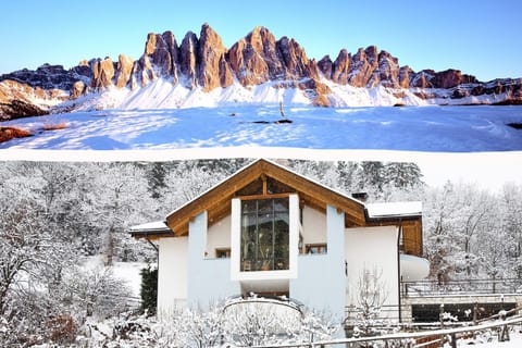 Property building, Facade/entrance, Winter