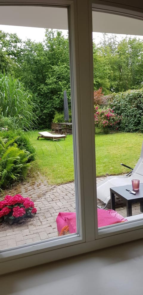 Im Dobbenviertel mit Terrasse 3 Doppelzimmer 98qm Condo in Oldenburg