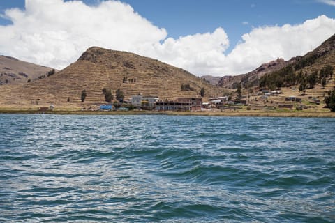 Canoeing, Mountain view