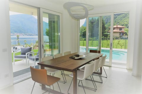 Villa Mimosa Bellagio Wild Flowers Chalet in Province of Lecco