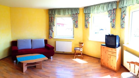 Pension Haus Claudia Bed and Breakfast in Villach