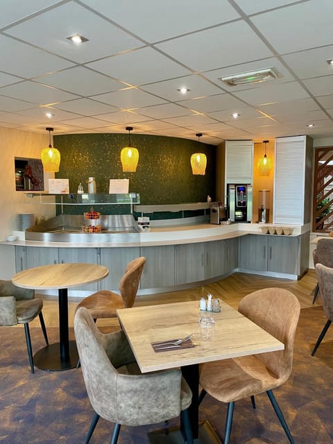 Hôtel Le Pavillon de Saint-Lô - anciennement Lunotel Hotel in Saint-Lô