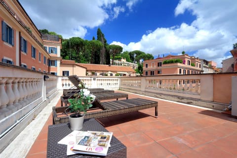 View (from property/room), Balcony/Terrace