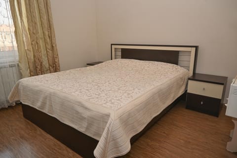 Уютная квартира с новым ремонтом Apartment in Yerevan