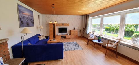 Ferienwohnung-Floppy-Hansi-Fewo-4-EG Bed and Breakfast in Sankt Peter-Ording