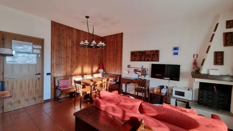 Appartamento Isabella - Residence Montesole Condo in Ponte di Legno