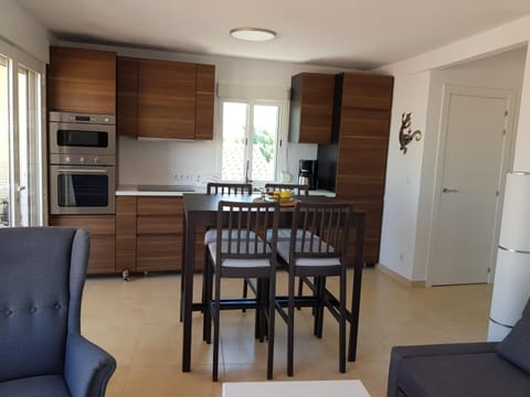 Exclusive Apartment - Playa de Marenys de Rafalcaid Apartamento in Gandia