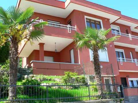 Ortensia Apartment in Baveno