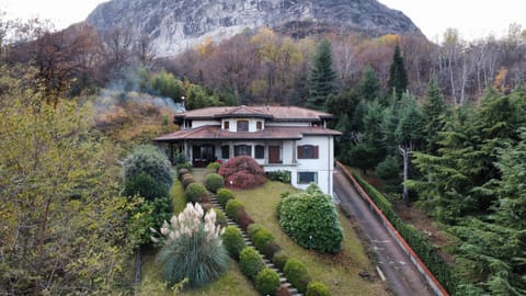 Property building, Garden, Mountain view