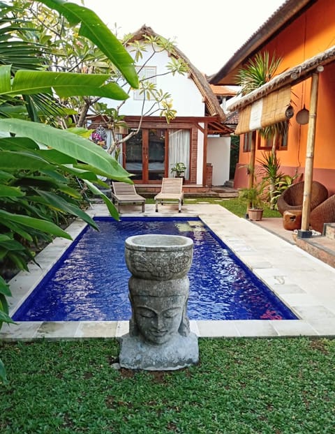 Property building, Garden, Garden view, Pool view, Swimming pool