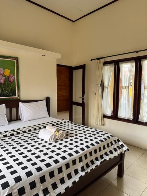 Praschita Bali Bed and Breakfast in Denpasar