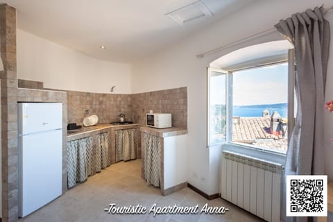 Tourist Apartment Anna Condominio in Bracciano