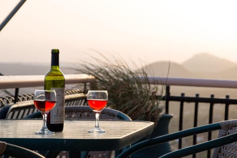 Balcony/Terrace, Garden view, Sea view