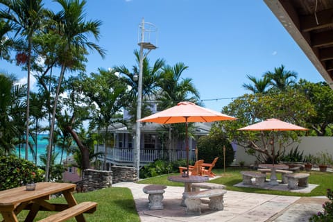 Orange Hill Beach Inn Gasthof in Nassau