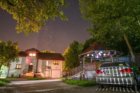 Property building, Night, Garden, Garden view, Parking