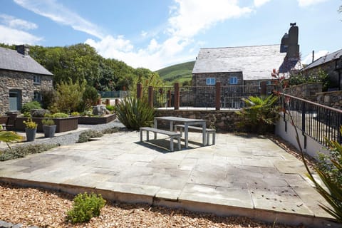 The Threshing Barn House in Wales