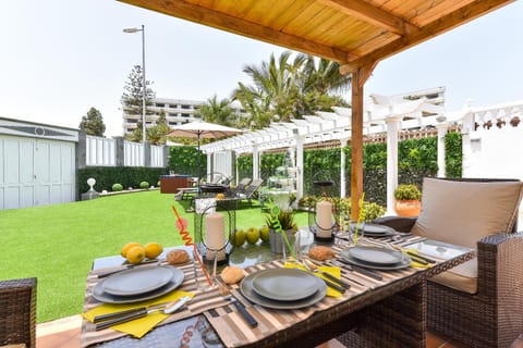 Garden, Balcony/Terrace, Continental breakfast