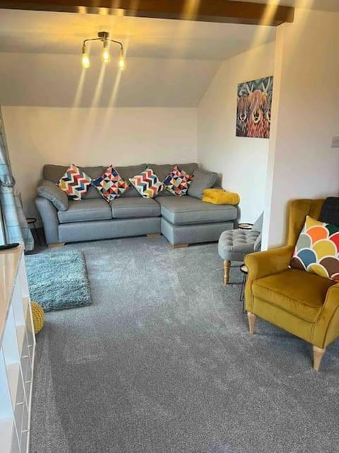 Oaklodge House House in England