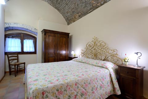 Agriturismo Le Querce di Assisi Farm Stay in Umbria