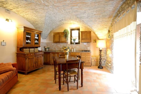 Agriturismo Le Querce di Assisi Farm Stay in Umbria