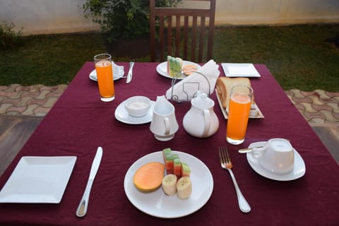 Gold inn Übernachtung mit Frühstück in Dambulla