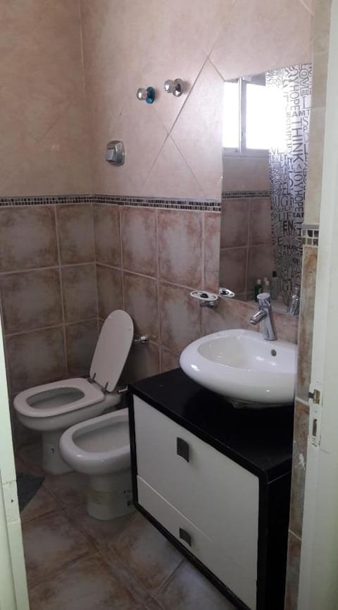 Departamento centrico y amplio, 6 personas, NQN. Copropriété in Neuquen