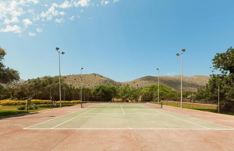 Activities, Tennis court, On site, Mountain view