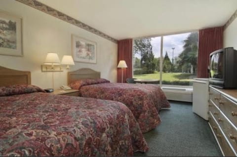 Economy Inn & Suites Hotel in Shreveport